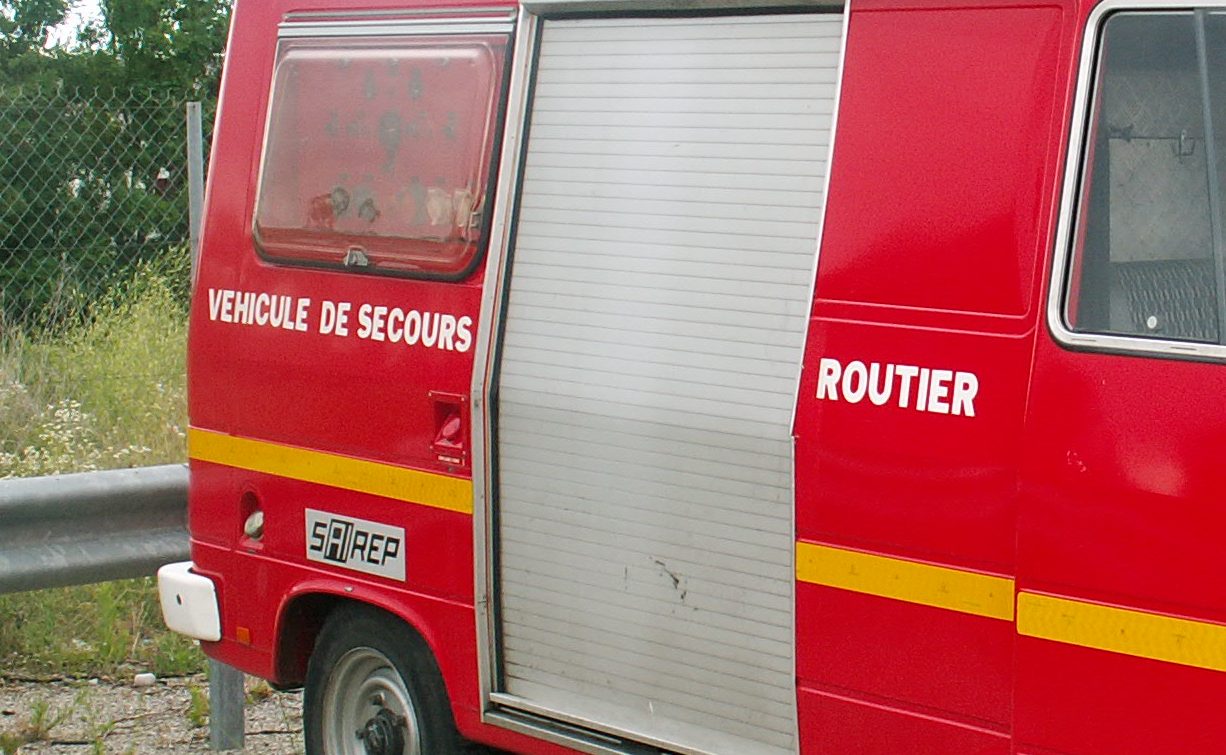 Décalcomanies Secours Ambulatoires 1/87 (échelle HO) - Bleu Foncé, INTERDECAL, Neuf