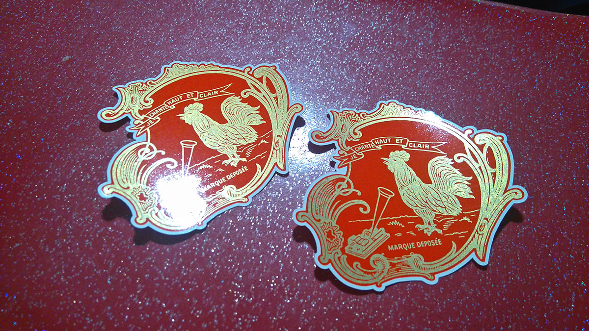 Restauration d'un Graphophone - Décalcomanies en Or