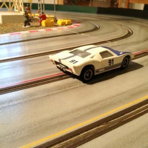 Ford GT 40 Modèle réduit au 1.32