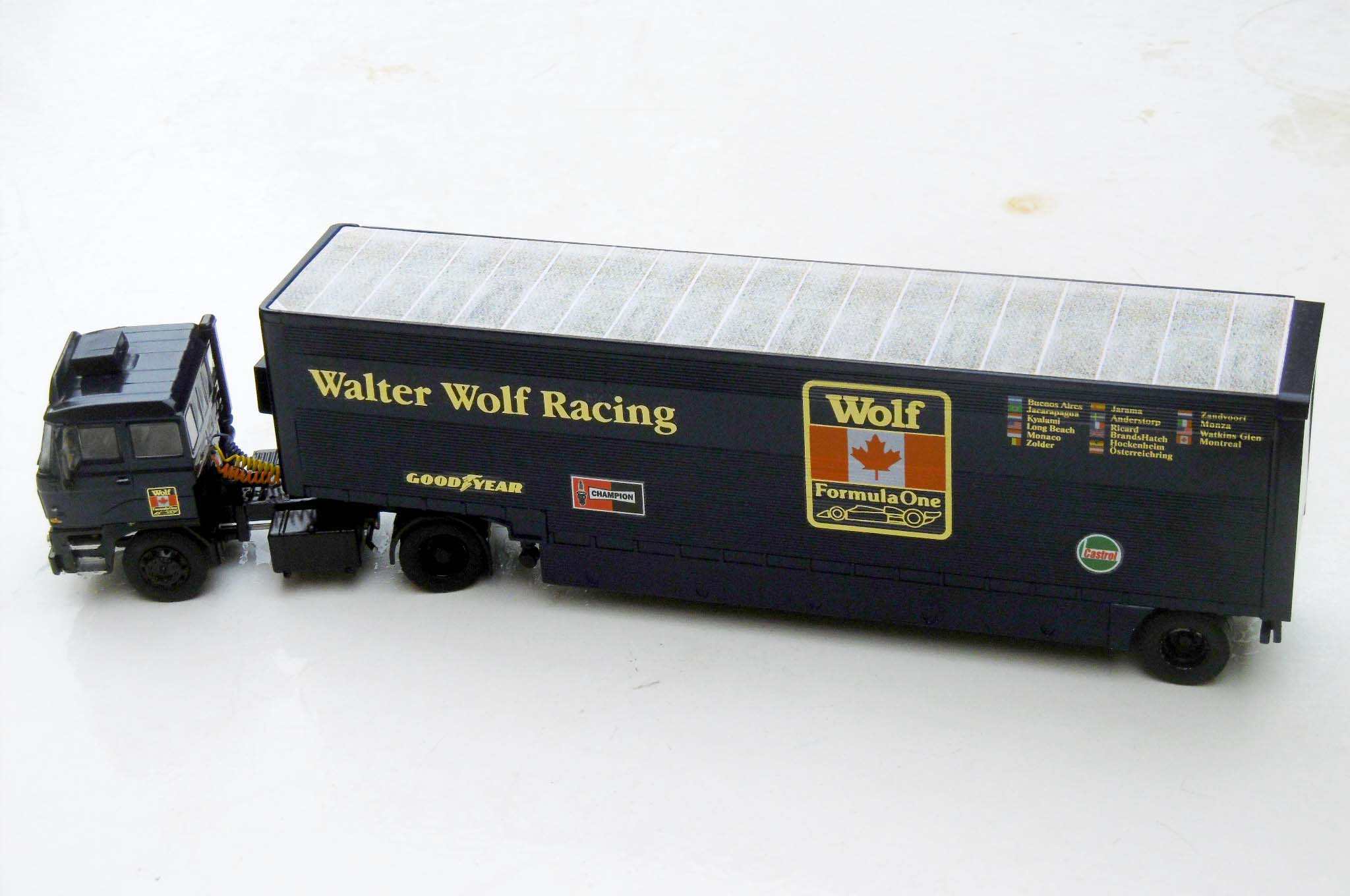 Décalcomanie à eau / Waterslide - Camions Walter Wolf Racing - 01