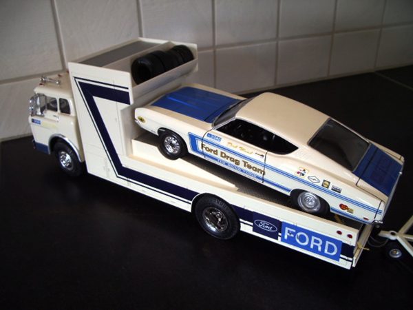 Décalcomanie à eau - Ford Drag Team