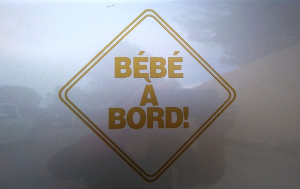 Sticker vinyle - BéBé à bord - Métallique Or