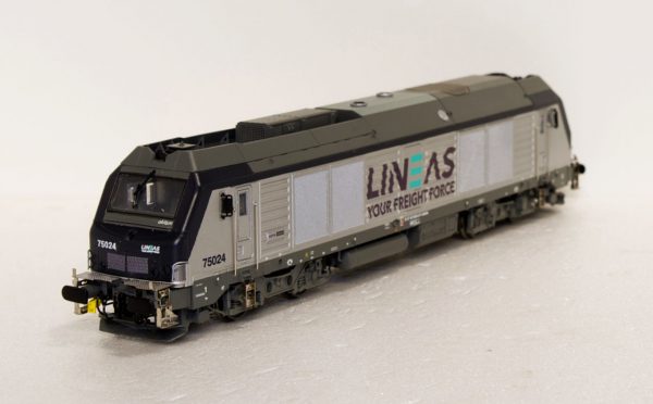 decalcomanie a eau - locomotive lineas