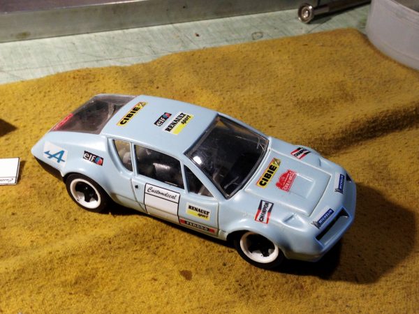 Decalcomanie a eau - Ronde Cevenole - Alpine A310 - Pose decals