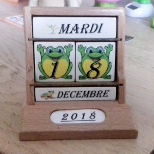 decalcomanie a eau - calendrier ETERNEL bois