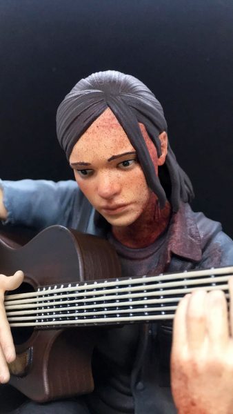 Decalcomanies a eau - Figurine de Ellie (Last of us) 3