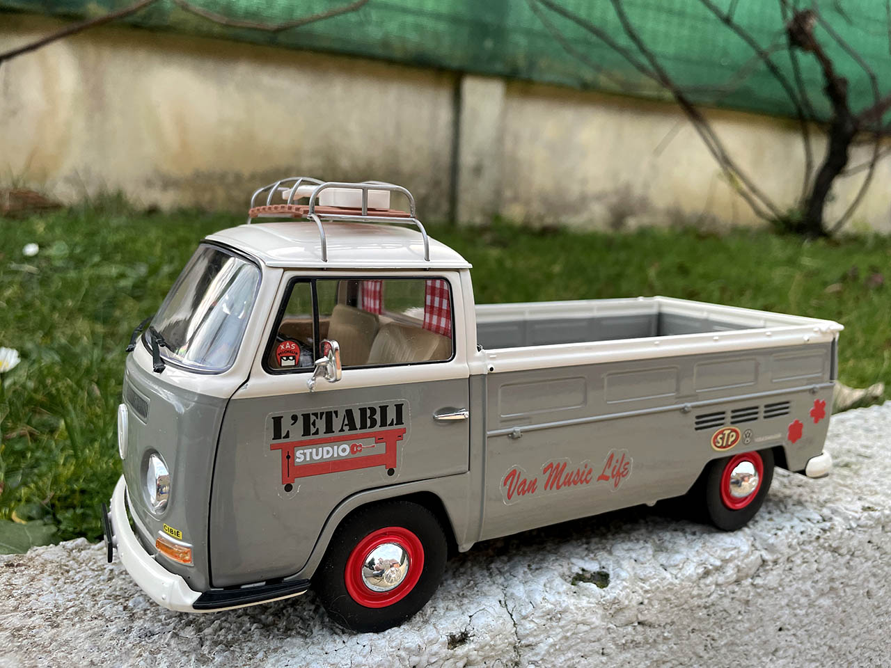 Décalcomanies a eau – Van Music Life - Établi Studio